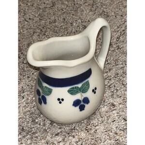 Wild Blueberry  Creamer Blue Band Hartstone